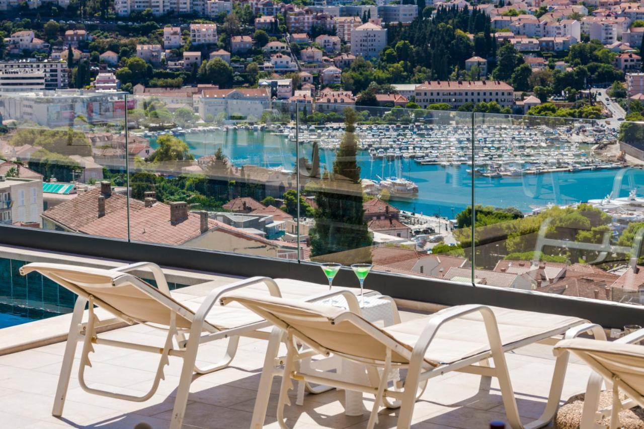 Apartman Makris No3 *