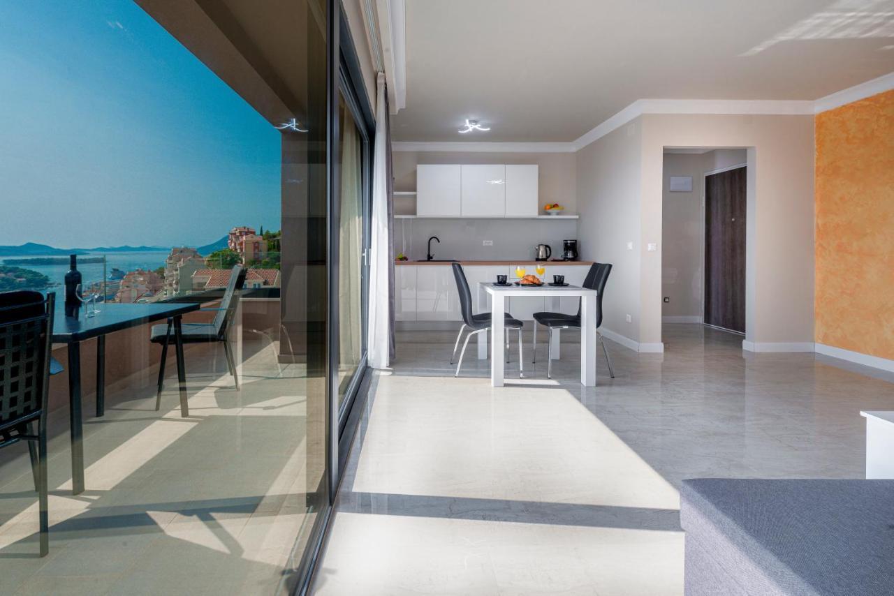Apartament Makris No3 *