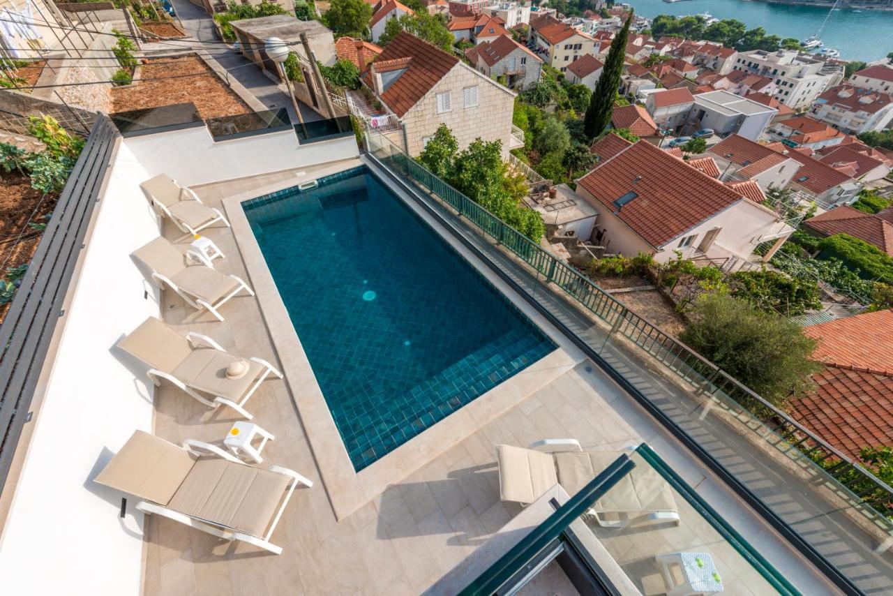Makris No3 Apartament